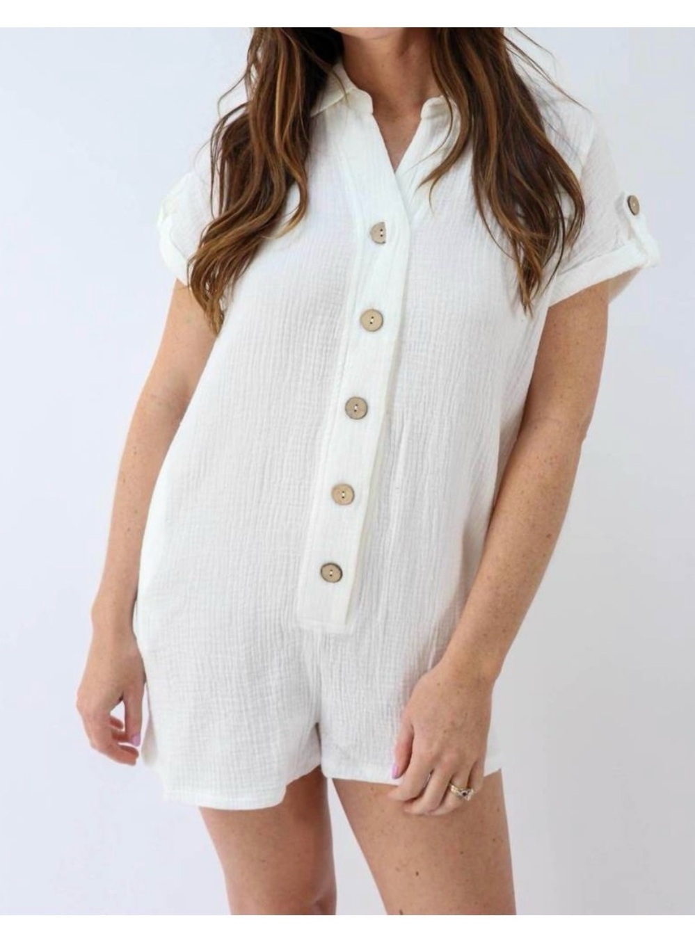 Mable Scout Wrinkle Gauze Button Down Romper in White Large